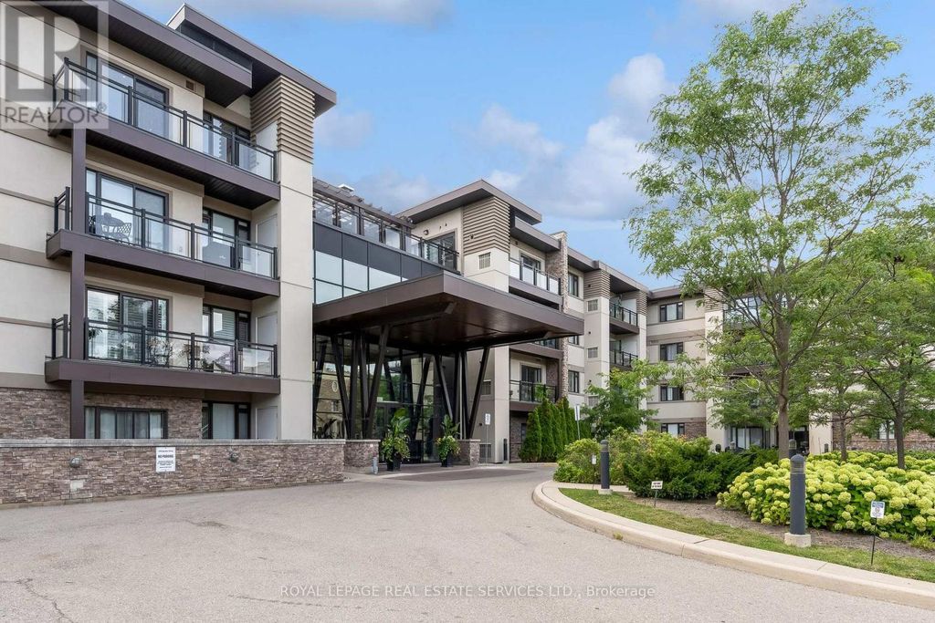 203 - 128 Garden Drive, Oakville (co Central)