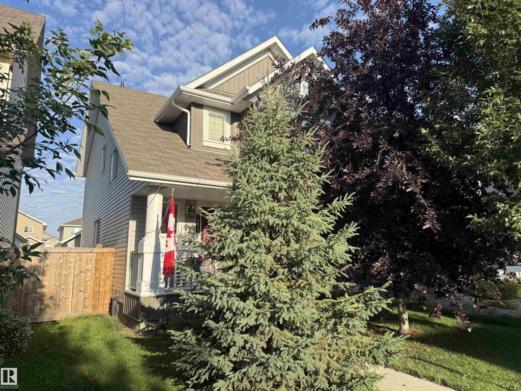 7065 Cardinal Wy Sw Sw, Edmonton