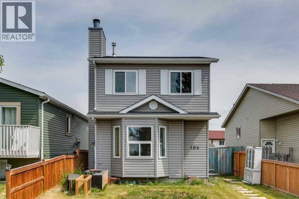 104 Falmere Way Ne, Calgary