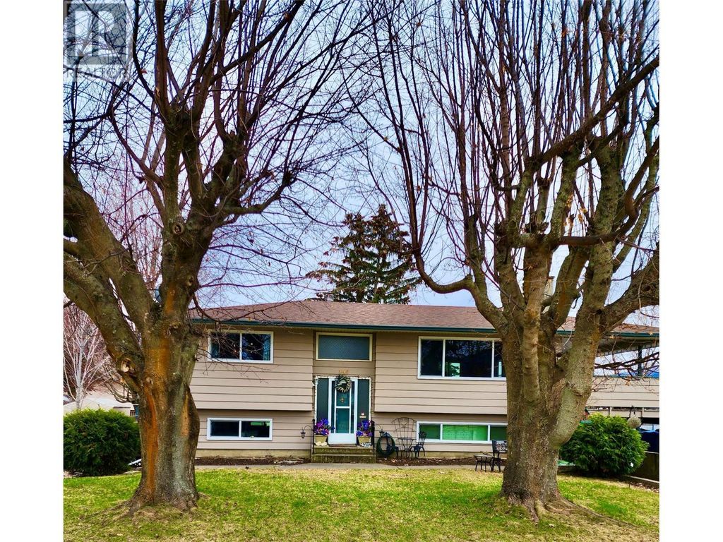 340 Lakeshore Drive, Chase