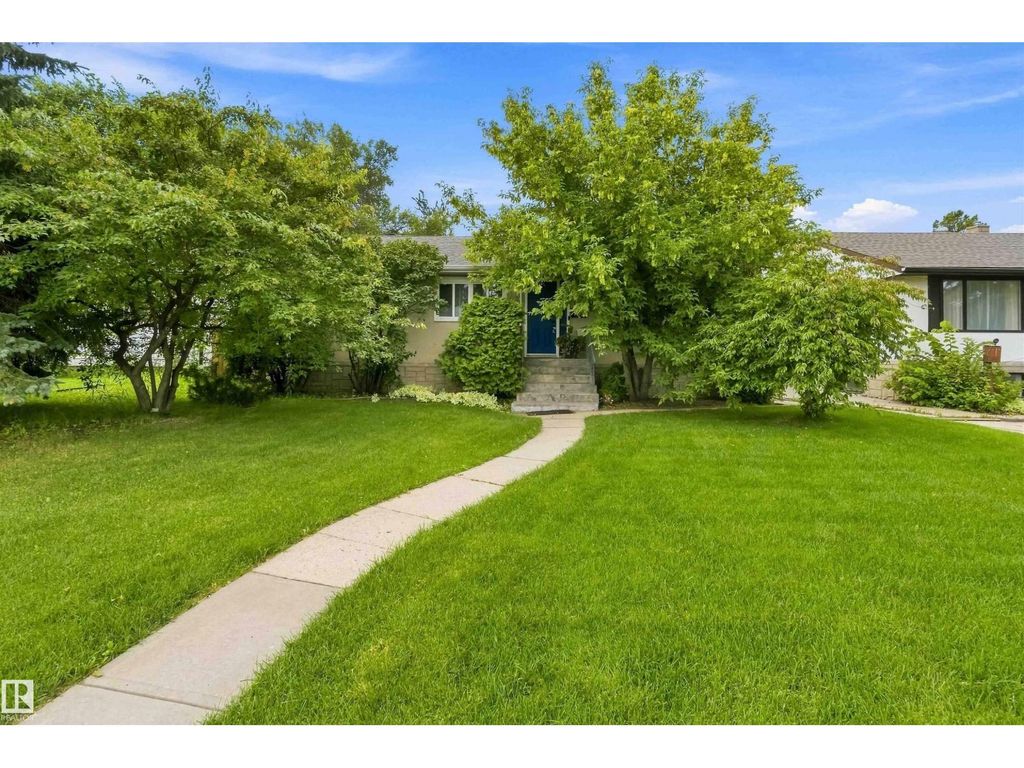 11840 St Albert Tr Nw, Edmonton