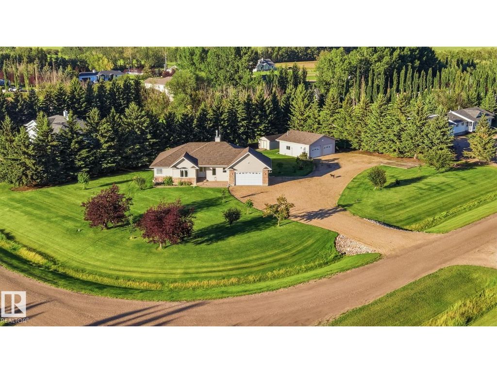 11, 27118 Hwy 18, Rural Westlock County