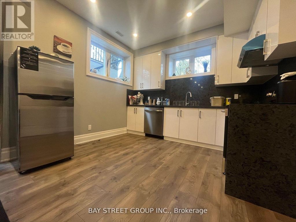 Lower - 1243 Bridge Road, Oakville (wo West)
