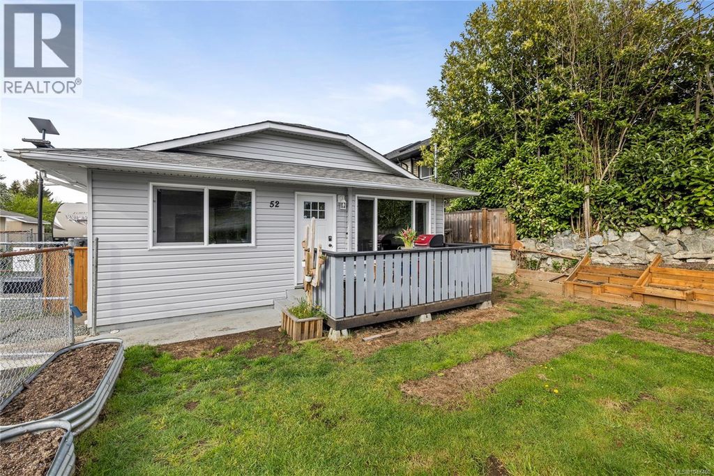 52 Athletic St, Nanaimo