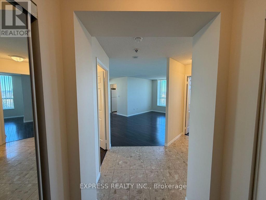 Lph07 - 39 Pemberton Avenue, Toronto (newtonbrook East)