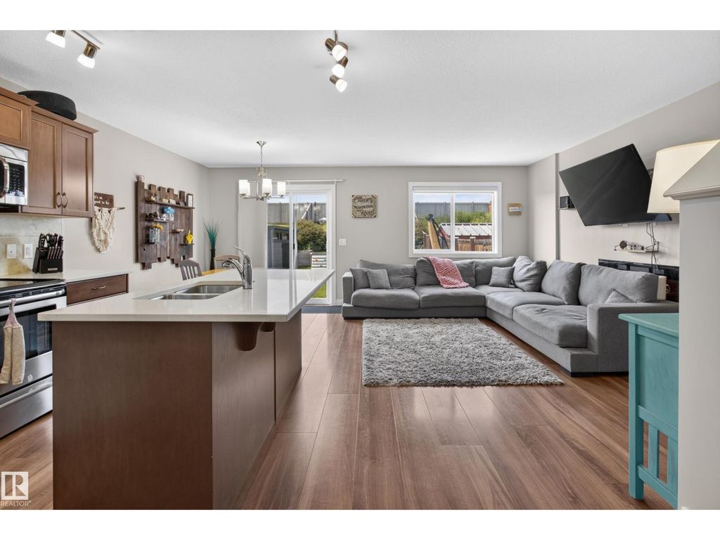 3520 9 St Nw, Edmonton
