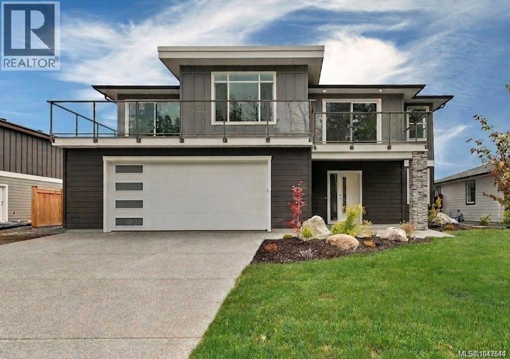 237 Walworth Rd S, Campbell River