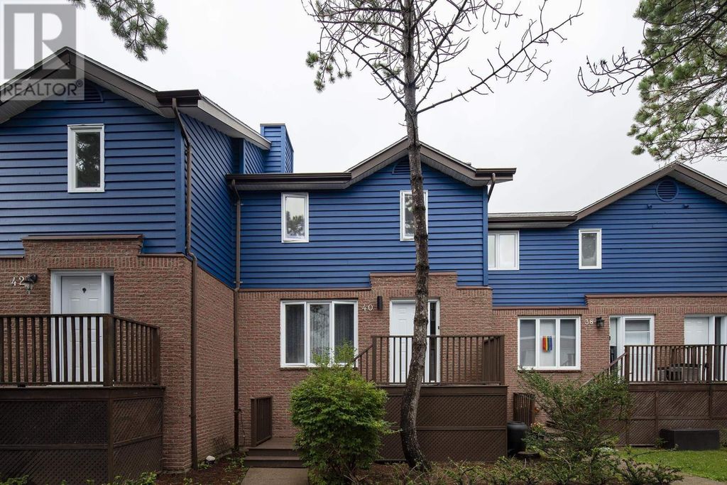 40 Attenborough Court, Clayton Park