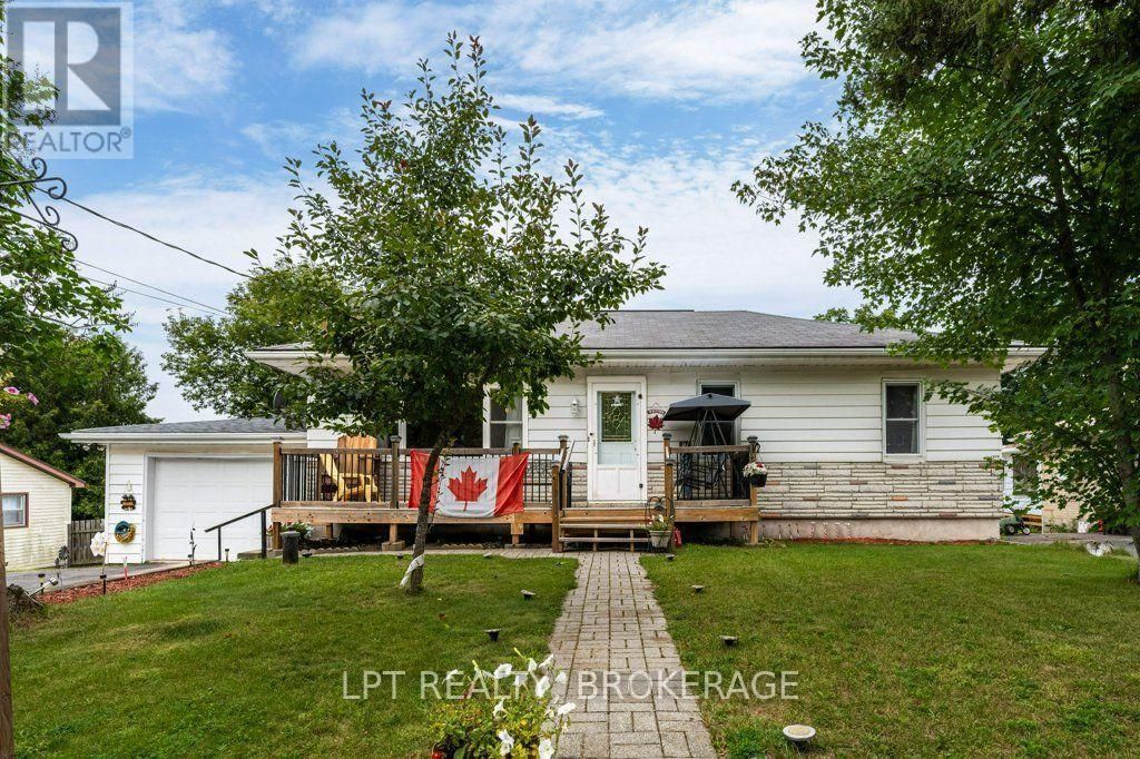 6175 Lakeview Drive, Frontenac (frontenac South)