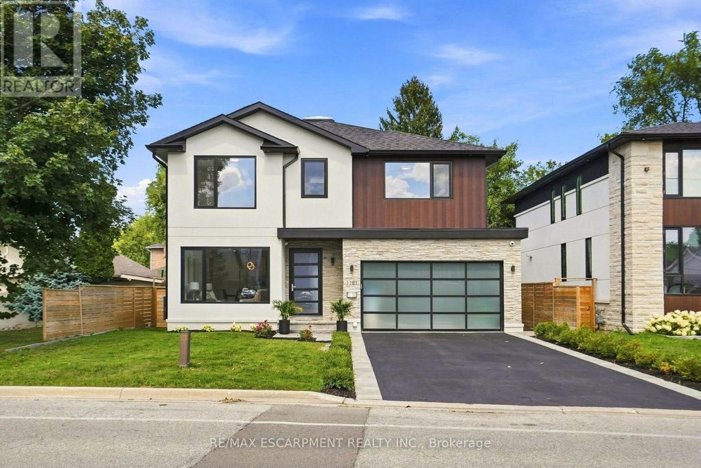 1181 Ogden Avenue, Mississauga (lakeview)