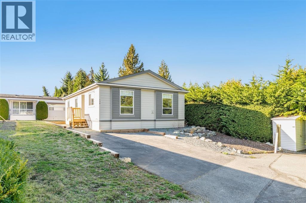 138 6325 Metral Dr, Nanaimo