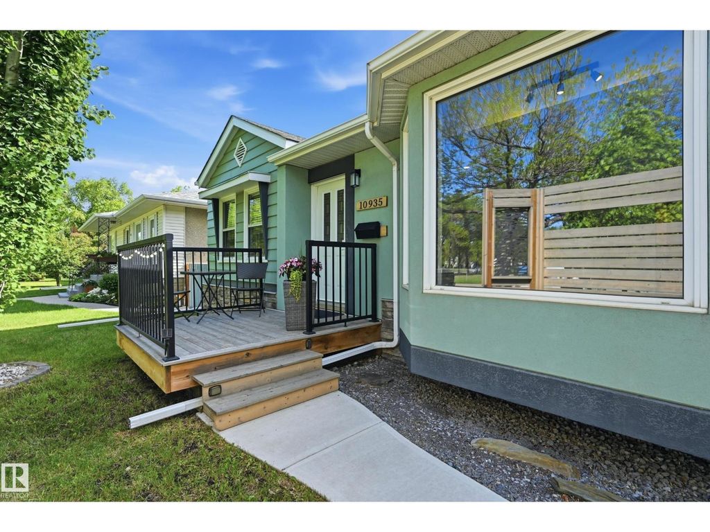 10935 127 St Nw, Edmonton
