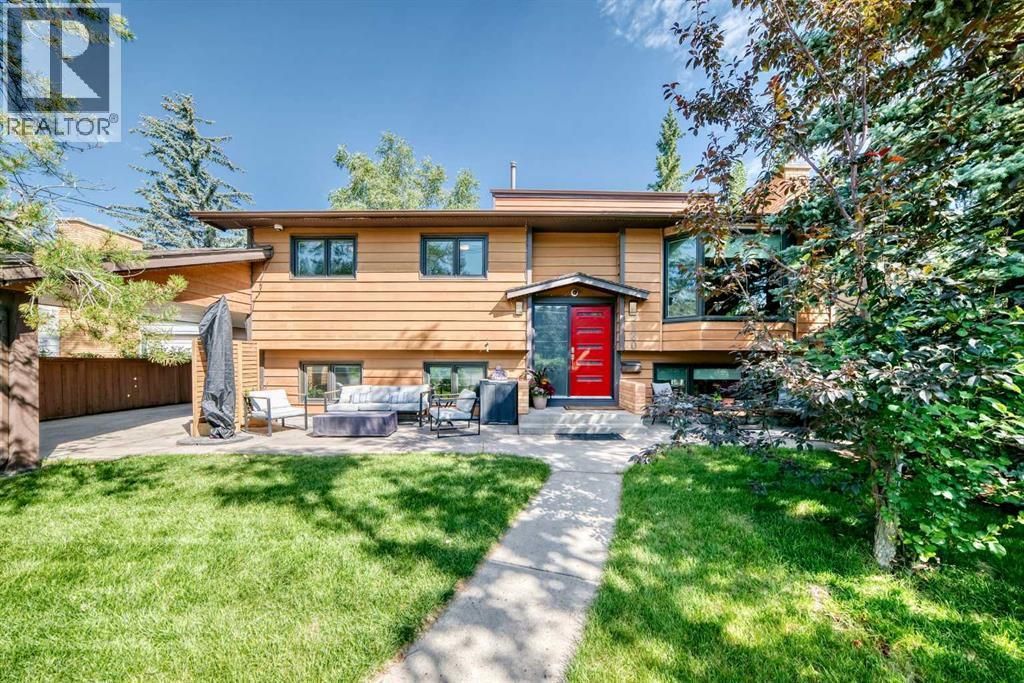 9120 48 Avenue Nw, Calgary