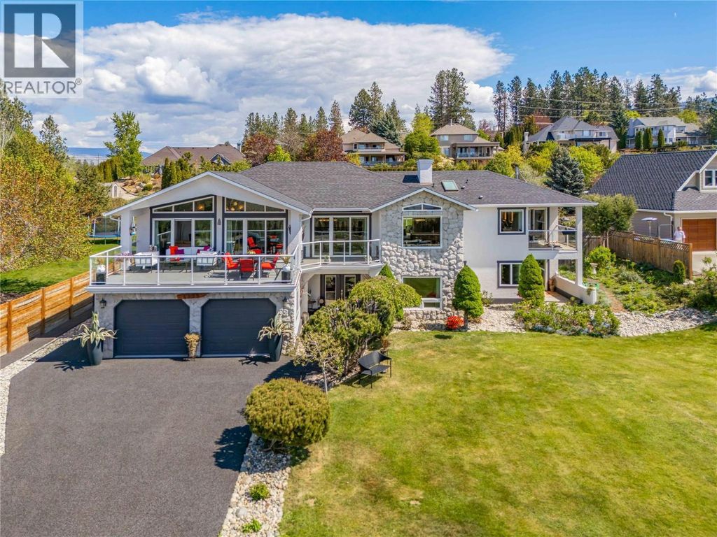 4325 Takla Road, Kelowna