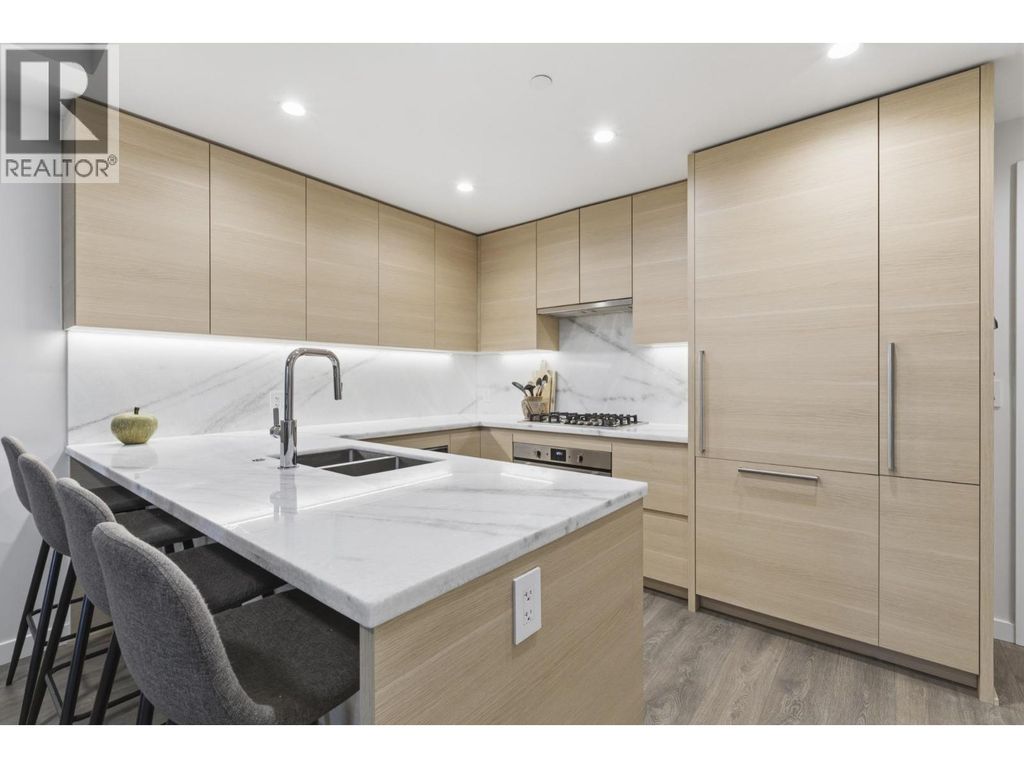 308 308 Morrissey Road, Port Moody