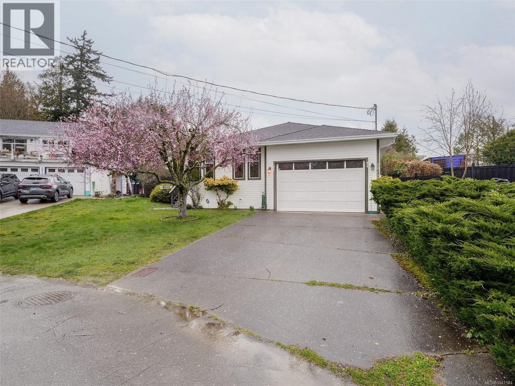 2011 Govenlock Pl, Sooke