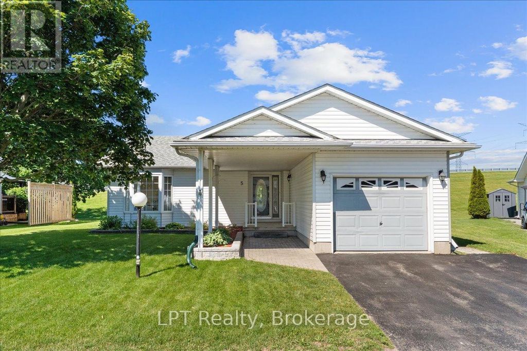 5 Niagara Trail, Clarington (bowmanville)