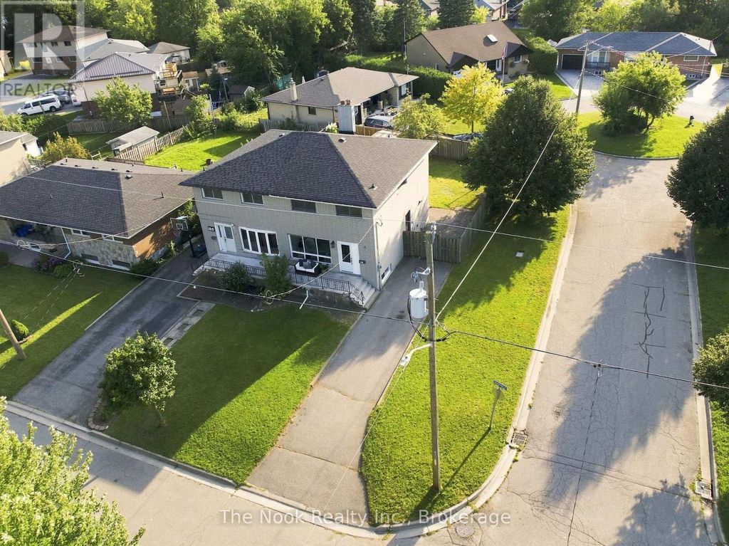 98 Durham Street, Oshawa (vanier)