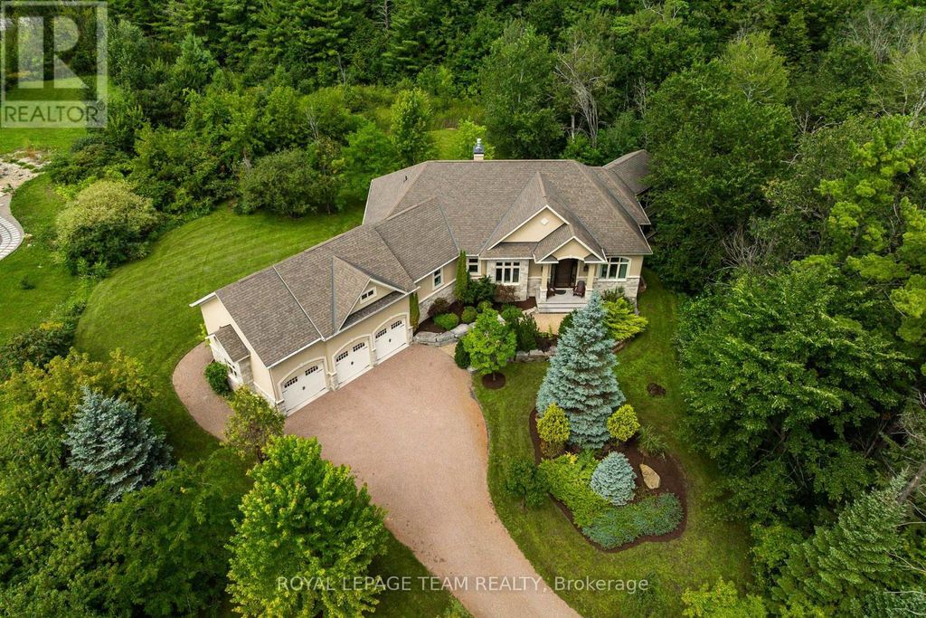 1517 Monaghan Lane, Ottawa