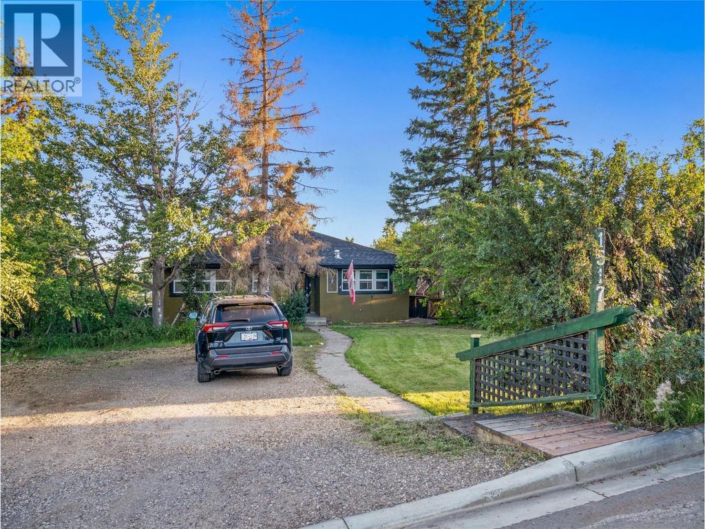 1517 94 Avenue, Dawson Creek