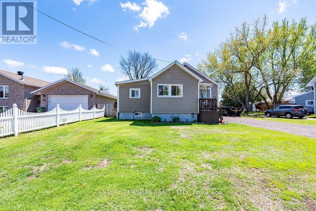 20 Hilda Street, Petawawa