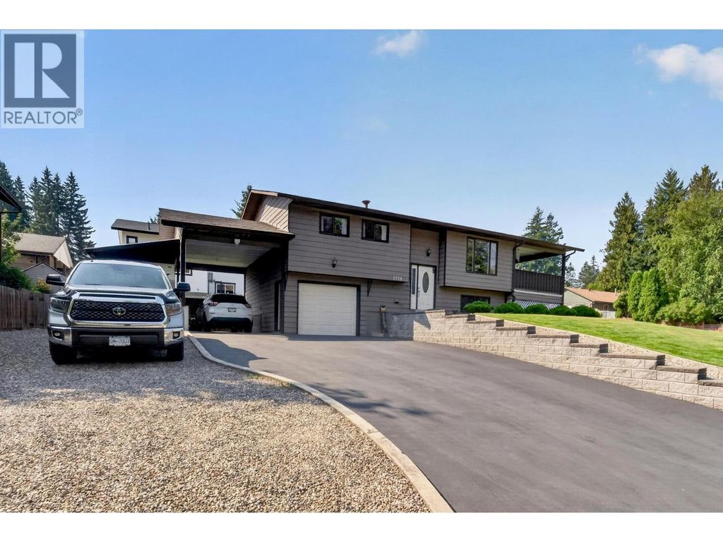 2730 5 Avenue Ne, Salmon Arm