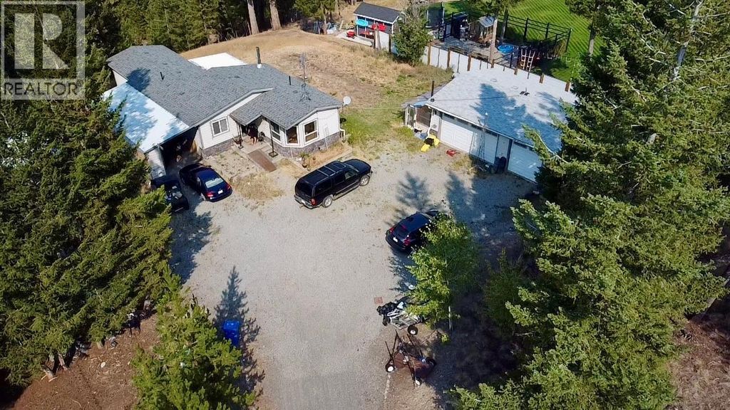170 Ard Righ Road, Logan Lake