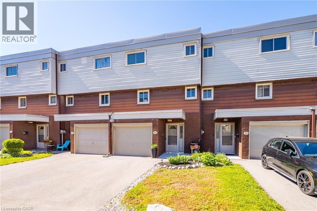 23 Watsons Lane Unit# 31, Dundas