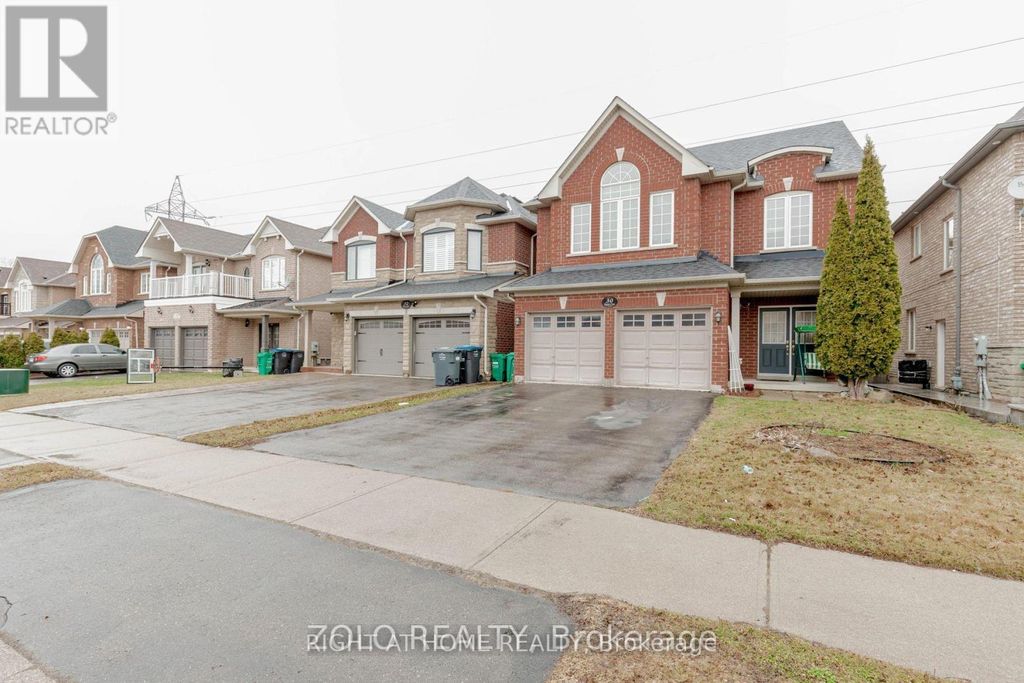 30 Tatra Crescent, Brampton (bram West)