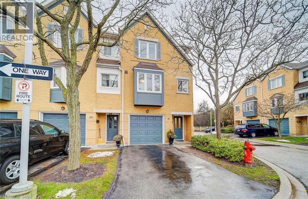 2300 Brays Lane Unit# 19, Oakville