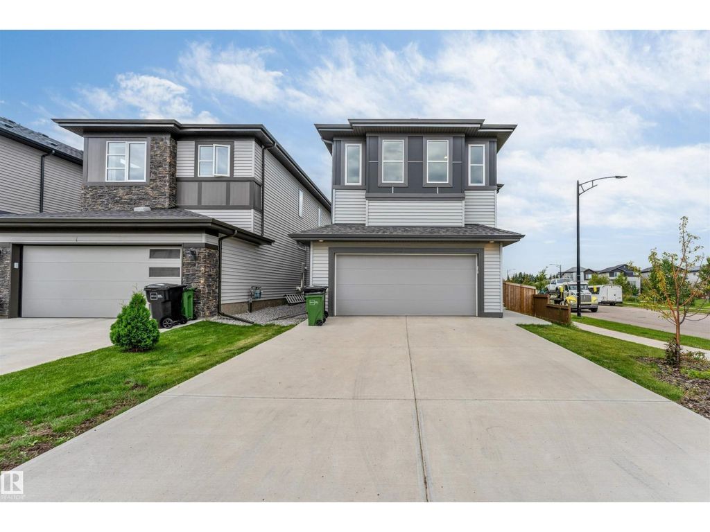 3404 Checknita Tc Sw, Edmonton