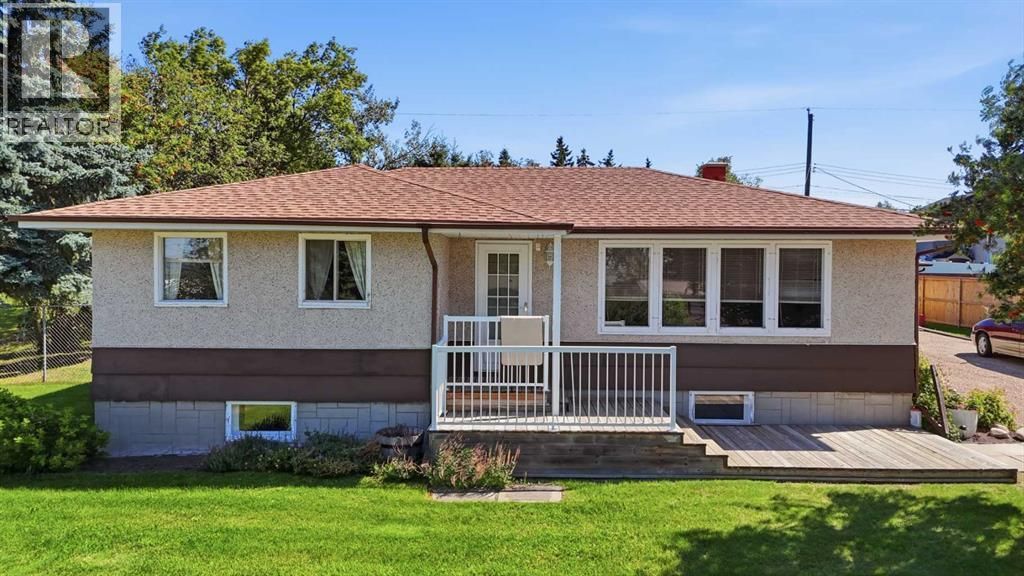 4015 39 Street, Ponoka