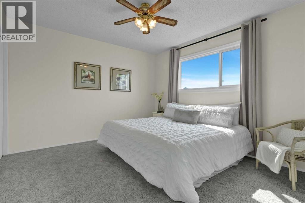 27 Bedridge Way Ne, Calgary
