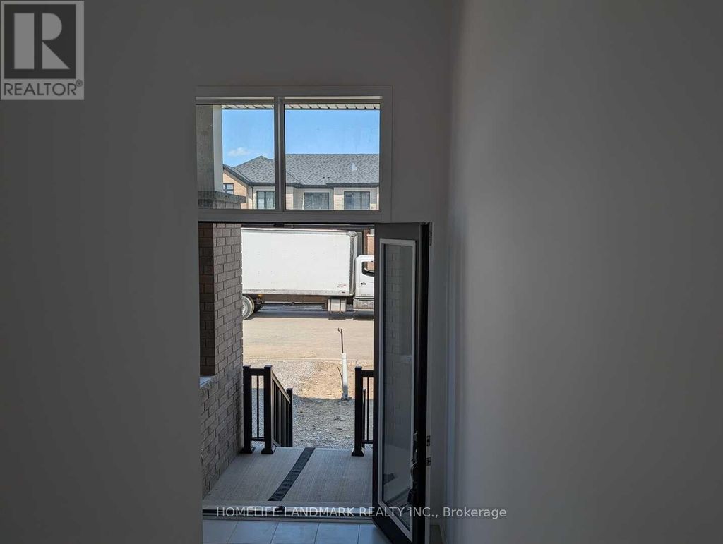 460 Jack Wilford Way, Woodstock (woodstock - South)