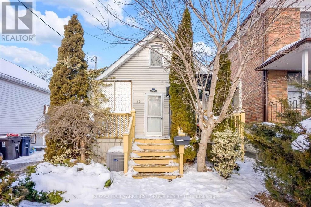 52 Malta Street, Toronto (birchcliffe-Cliffside)
