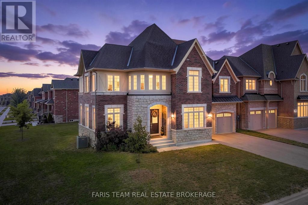 12 Thompson Way, Springwater (centre Vespra)