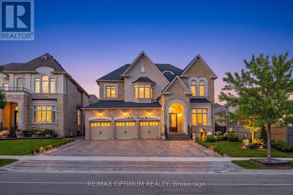 37 Elbern Markell Drive, Brampton (credit Valley)