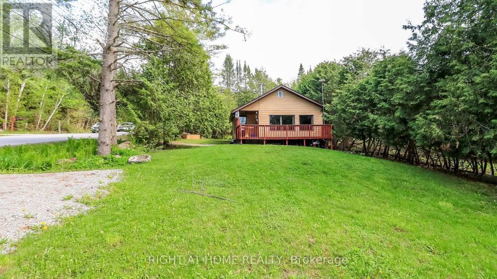 300 Albin Road, Tay