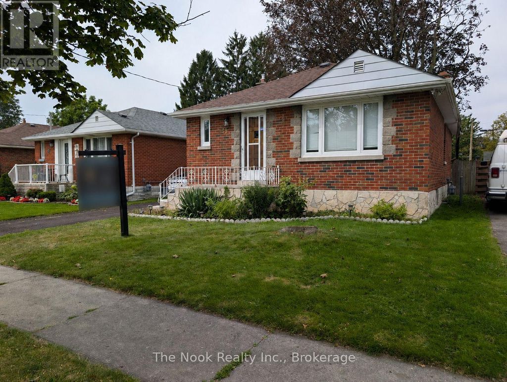 288 Cadillac Avenue S, Oshawa (central)