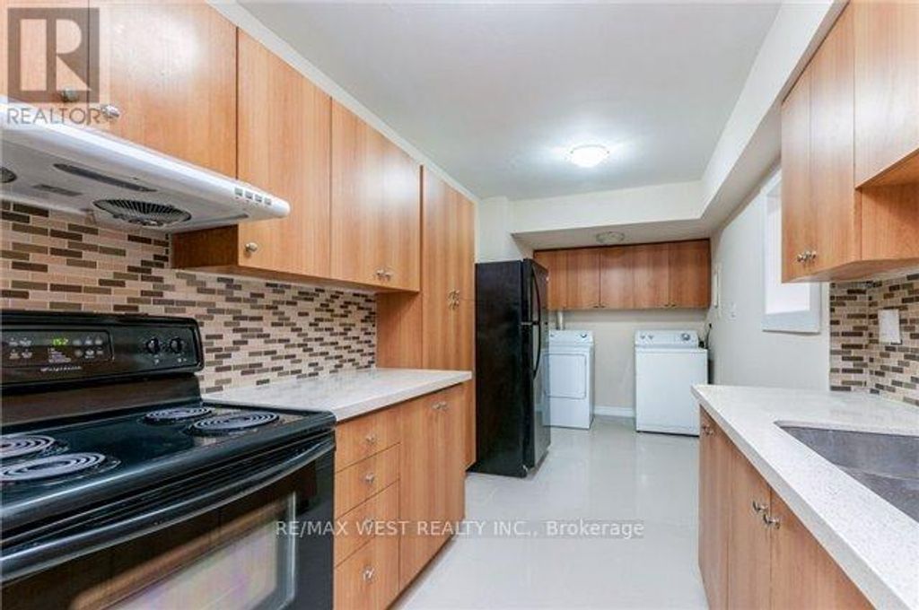 102 - 370 Dixon Road, Toronto (kingsview Village-The Westway)