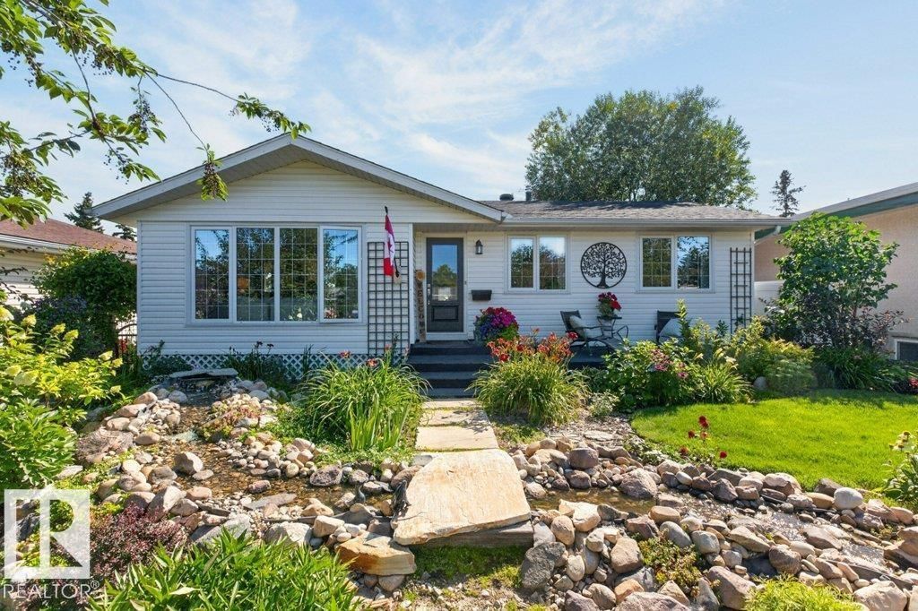 9047 52 St Nw, Edmonton