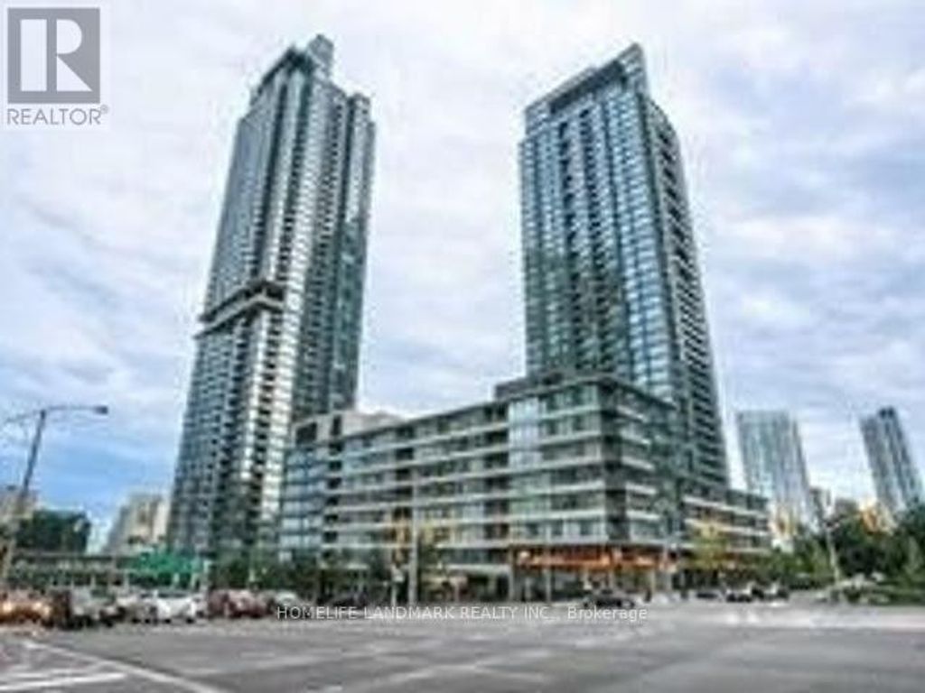 701 - 15 Fort York Boulevard, Toronto (waterfront Communities)