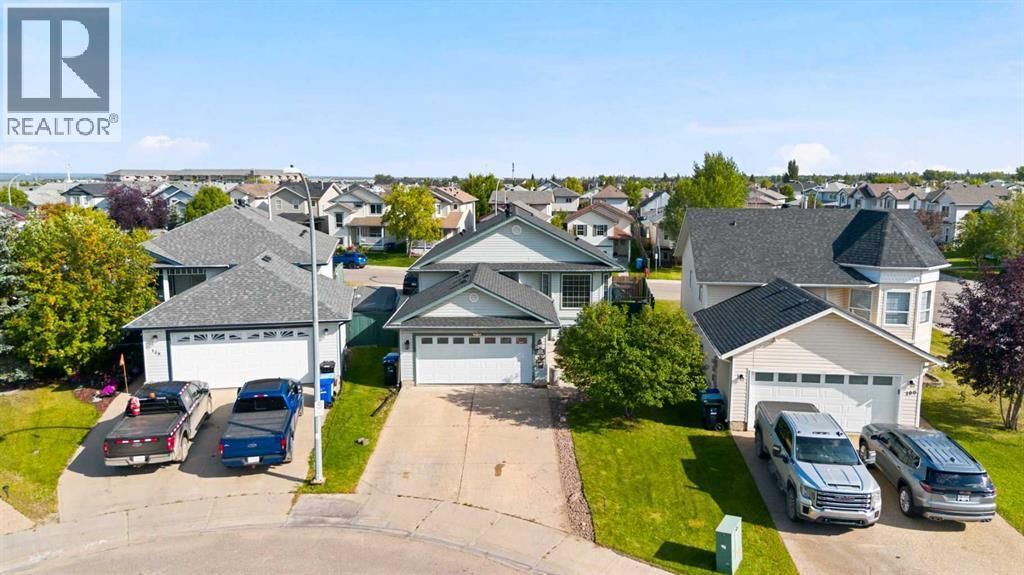 104 Dickey Bay, Fort Mcmurray