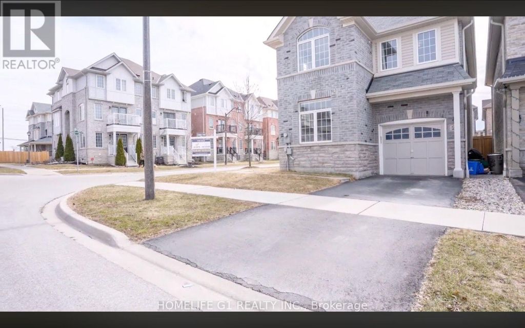 25 Hornett Way, Ajax (central East)