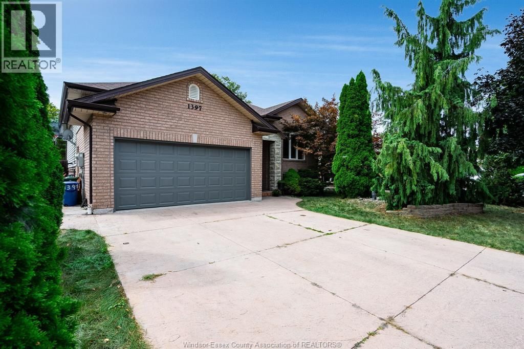 1397 Morningstar Avenue, Tecumseh