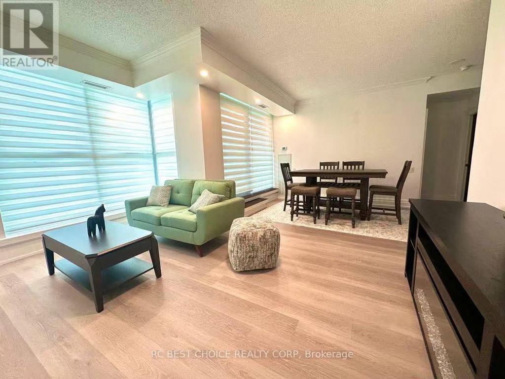 203 - 2067 Lake Shore Boulevard W, Toronto (mimico)