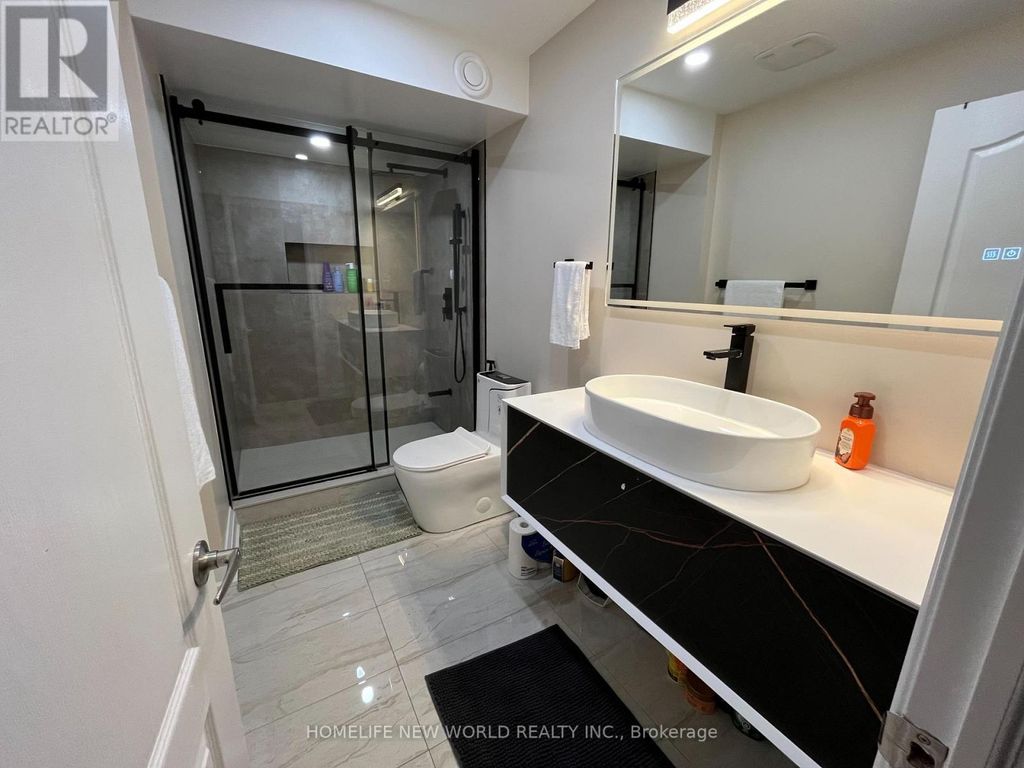 1574 Rockaway Street, Oshawa (taunton)
