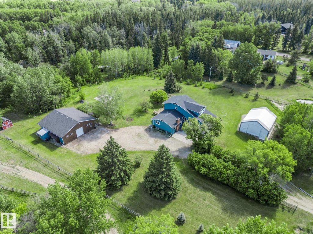 #17 27208 Twp Road 534, Rural Parkland County