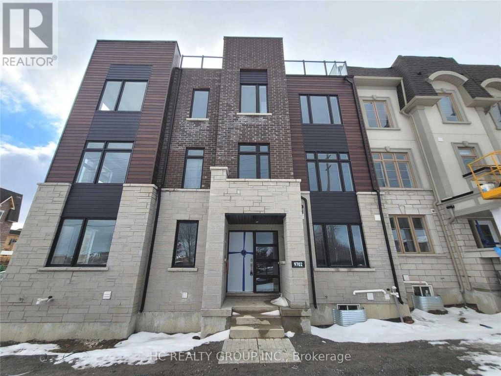 9702 Kennedy Road, Markham (berczy)