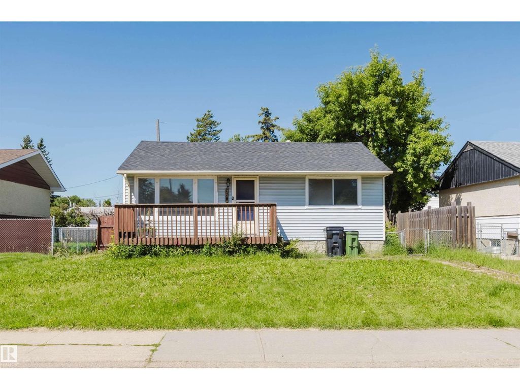 9606 163 St Nw, Edmonton